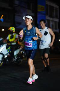 BIB: 402, 44262
                            <button type="button" onclick="openModal(17049679)" class="btn btn-primary btn-sm float-right btn-popup" data-toggle="modal" data-target=".modal-high-quality">
                        <i class="fas fa-shopping-cart"></i> Add to Cart
                    </button>
                                            <button type="button" onclick="isThisMe(17049679, true)" class="btn btn-success btn-sm float-right btn-popup btn-isme hidden" data-toggle="tooltip" data-placement="bottom" title="นี่คือรูปของคุณใช่ไหม คลิกที่นี่เพื่อเอาเข้าอัลบั้ม">
                        <i class="fas fa-plus"></i> Add to album
                    </button>
                    <button type="button" onclick="isThisMe(17049679, false)" class="btn btn-warning btn-sm float-right btn-popup btn-isnotme hidden">
                        <i class="fas fa-ban"></i> Remove from album
                    </button>