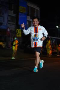 BIB: 43109
                            <button type="button" onclick="openModal(17041306)" class="btn btn-primary btn-sm float-right btn-popup" data-toggle="modal" data-target=".modal-high-quality">
                        <i class="fas fa-shopping-cart"></i> Add to Cart
                    </button>
                                            <button type="button" onclick="isThisMe(17041306, true)" class="btn btn-success btn-sm float-right btn-popup btn-isme hidden" data-toggle="tooltip" data-placement="bottom" title="นี่คือรูปของคุณใช่ไหม คลิกที่นี่เพื่อเอาเข้าอัลบั้ม">
                        <i class="fas fa-plus"></i> Add to album
                    </button>
                    <button type="button" onclick="isThisMe(17041306, false)" class="btn btn-warning btn-sm float-right btn-popup btn-isnotme hidden">
                        <i class="fas fa-ban"></i> Remove from album
                    </button>