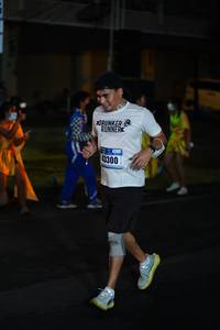 BIB: 43300
                            <button type="button" onclick="openModal(17023761)" class="btn btn-primary btn-sm float-right btn-popup" data-toggle="modal" data-target=".modal-high-quality">
                        <i class="fas fa-shopping-cart"></i> Add to Cart
                    </button>
                                            <button type="button" onclick="isThisMe(17023761, true)" class="btn btn-success btn-sm float-right btn-popup btn-isme hidden" data-toggle="tooltip" data-placement="bottom" title="นี่คือรูปของคุณใช่ไหม คลิกที่นี่เพื่อเอาเข้าอัลบั้ม">
                        <i class="fas fa-plus"></i> Add to album
                    </button>
                    <button type="button" onclick="isThisMe(17023761, false)" class="btn btn-warning btn-sm float-right btn-popup btn-isnotme hidden">
                        <i class="fas fa-ban"></i> Remove from album
                    </button>
