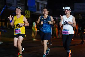BIB: 44282, 44229
                            <button type="button" onclick="openModal(17052208)" class="btn btn-primary btn-sm float-right btn-popup" data-toggle="modal" data-target=".modal-high-quality">
                        <i class="fas fa-shopping-cart"></i> Add to Cart
                    </button>
                                            <button type="button" onclick="isThisMe(17052208, true)" class="btn btn-success btn-sm float-right btn-popup btn-isme hidden" data-toggle="tooltip" data-placement="bottom" title="นี่คือรูปของคุณใช่ไหม คลิกที่นี่เพื่อเอาเข้าอัลบั้ม">
                        <i class="fas fa-plus"></i> Add to album
                    </button>
                    <button type="button" onclick="isThisMe(17052208, false)" class="btn btn-warning btn-sm float-right btn-popup btn-isnotme hidden">
                        <i class="fas fa-ban"></i> Remove from album
                    </button>