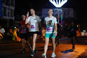 BIB: 44332, 44067, 4374
                            <button type="button" onclick="openModal(17033171)" class="btn btn-primary btn-sm float-right btn-popup" data-toggle="modal" data-target=".modal-high-quality">
                        <i class="fas fa-shopping-cart"></i> Add to Cart
                    </button>
                                            <button type="button" onclick="isThisMe(17033171, true)" class="btn btn-success btn-sm float-right btn-popup btn-isme hidden" data-toggle="tooltip" data-placement="bottom" title="นี่คือรูปของคุณใช่ไหม คลิกที่นี่เพื่อเอาเข้าอัลบั้ม">
                        <i class="fas fa-plus"></i> Add to album
                    </button>
                    <button type="button" onclick="isThisMe(17033171, false)" class="btn btn-warning btn-sm float-right btn-popup btn-isnotme hidden">
                        <i class="fas fa-ban"></i> Remove from album
                    </button>