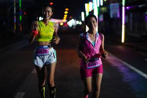 BIB: 44039, 44061
                            <button type="button" onclick="openModal(17195829)" class="btn btn-primary btn-sm float-right btn-popup" data-toggle="modal" data-target=".modal-high-quality">
                        <i class="fas fa-shopping-cart"></i> Add to Cart
                    </button>
                                            <button type="button" onclick="isThisMe(17195829, true)" class="btn btn-success btn-sm float-right btn-popup btn-isme hidden" data-toggle="tooltip" data-placement="bottom" title="นี่คือรูปของคุณใช่ไหม คลิกที่นี่เพื่อเอาเข้าอัลบั้ม">
                        <i class="fas fa-plus"></i> Add to album
                    </button>
                    <button type="button" onclick="isThisMe(17195829, false)" class="btn btn-warning btn-sm float-right btn-popup btn-isnotme hidden">
                        <i class="fas fa-ban"></i> Remove from album
                    </button>