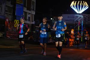BIB: 42679, 42739, 1191
                            <button type="button" onclick="openModal(17167182)" class="btn btn-primary btn-sm float-right btn-popup" data-toggle="modal" data-target=".modal-high-quality">
                        <i class="fas fa-shopping-cart"></i> Add to Cart
                    </button>
                                            <button type="button" onclick="isThisMe(17167182, true)" class="btn btn-success btn-sm float-right btn-popup btn-isme hidden" data-toggle="tooltip" data-placement="bottom" title="นี่คือรูปของคุณใช่ไหม คลิกที่นี่เพื่อเอาเข้าอัลบั้ม">
                        <i class="fas fa-plus"></i> Add to album
                    </button>
                    <button type="button" onclick="isThisMe(17167182, false)" class="btn btn-warning btn-sm float-right btn-popup btn-isnotme hidden">
                        <i class="fas fa-ban"></i> Remove from album
                    </button>