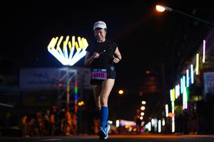 BIB: 44021
                            <button type="button" onclick="openModal(17193441)" class="btn btn-primary btn-sm float-right btn-popup" data-toggle="modal" data-target=".modal-high-quality">
                        <i class="fas fa-shopping-cart"></i> Add to Cart
                    </button>
                                            <button type="button" onclick="isThisMe(17193441, true)" class="btn btn-success btn-sm float-right btn-popup btn-isme hidden" data-toggle="tooltip" data-placement="bottom" title="นี่คือรูปของคุณใช่ไหม คลิกที่นี่เพื่อเอาเข้าอัลบั้ม">
                        <i class="fas fa-plus"></i> Add to album
                    </button>
                    <button type="button" onclick="isThisMe(17193441, false)" class="btn btn-warning btn-sm float-right btn-popup btn-isnotme hidden">
                        <i class="fas fa-ban"></i> Remove from album
                    </button>