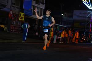 BIB: 40413
                            <button type="button" onclick="openModal(17080122)" class="btn btn-primary btn-sm float-right btn-popup" data-toggle="modal" data-target=".modal-high-quality">
                        <i class="fas fa-shopping-cart"></i> Add to Cart
                    </button>
                                            <button type="button" onclick="isThisMe(17080122, true)" class="btn btn-success btn-sm float-right btn-popup btn-isme hidden" data-toggle="tooltip" data-placement="bottom" title="นี่คือรูปของคุณใช่ไหม คลิกที่นี่เพื่อเอาเข้าอัลบั้ม">
                        <i class="fas fa-plus"></i> Add to album
                    </button>
                    <button type="button" onclick="isThisMe(17080122, false)" class="btn btn-warning btn-sm float-right btn-popup btn-isnotme hidden">
                        <i class="fas fa-ban"></i> Remove from album
                    </button>