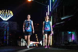 BIB: 44504
                            <button type="button" onclick="openModal(17196258)" class="btn btn-primary btn-sm float-right btn-popup" data-toggle="modal" data-target=".modal-high-quality">
                        <i class="fas fa-shopping-cart"></i> Add to Cart
                    </button>
                                            <button type="button" onclick="isThisMe(17196258, true)" class="btn btn-success btn-sm float-right btn-popup btn-isme hidden" data-toggle="tooltip" data-placement="bottom" title="นี่คือรูปของคุณใช่ไหม คลิกที่นี่เพื่อเอาเข้าอัลบั้ม">
                        <i class="fas fa-plus"></i> Add to album
                    </button>
                    <button type="button" onclick="isThisMe(17196258, false)" class="btn btn-warning btn-sm float-right btn-popup btn-isnotme hidden">
                        <i class="fas fa-ban"></i> Remove from album
                    </button>