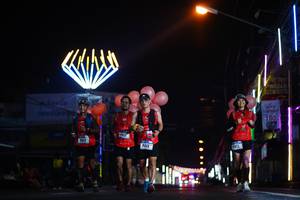 BIB: 150
                            <button type="button" onclick="openModal(17197532)" class="btn btn-primary btn-sm float-right btn-popup" data-toggle="modal" data-target=".modal-high-quality">
                        <i class="fas fa-shopping-cart"></i> Add to Cart
                    </button>
                                            <button type="button" onclick="isThisMe(17197532, true)" class="btn btn-success btn-sm float-right btn-popup btn-isme hidden" data-toggle="tooltip" data-placement="bottom" title="นี่คือรูปของคุณใช่ไหม คลิกที่นี่เพื่อเอาเข้าอัลบั้ม">
                        <i class="fas fa-plus"></i> Add to album
                    </button>
                    <button type="button" onclick="isThisMe(17197532, false)" class="btn btn-warning btn-sm float-right btn-popup btn-isnotme hidden">
                        <i class="fas fa-ban"></i> Remove from album
                    </button>