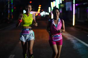 BIB: 4039, 44061
                            <button type="button" onclick="openModal(17195852)" class="btn btn-primary btn-sm float-right btn-popup" data-toggle="modal" data-target=".modal-high-quality">
                        <i class="fas fa-shopping-cart"></i> Add to Cart
                    </button>
                                            <button type="button" onclick="isThisMe(17195852, true)" class="btn btn-success btn-sm float-right btn-popup btn-isme hidden" data-toggle="tooltip" data-placement="bottom" title="นี่คือรูปของคุณใช่ไหม คลิกที่นี่เพื่อเอาเข้าอัลบั้ม">
                        <i class="fas fa-plus"></i> Add to album
                    </button>
                    <button type="button" onclick="isThisMe(17195852, false)" class="btn btn-warning btn-sm float-right btn-popup btn-isnotme hidden">
                        <i class="fas fa-ban"></i> Remove from album
                    </button>