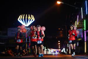 BIB: 450
                            <button type="button" onclick="openModal(17197592)" class="btn btn-primary btn-sm float-right btn-popup" data-toggle="modal" data-target=".modal-high-quality">
                        <i class="fas fa-shopping-cart"></i> Add to Cart
                    </button>
                                            <button type="button" onclick="isThisMe(17197592, true)" class="btn btn-success btn-sm float-right btn-popup btn-isme hidden" data-toggle="tooltip" data-placement="bottom" title="นี่คือรูปของคุณใช่ไหม คลิกที่นี่เพื่อเอาเข้าอัลบั้ม">
                        <i class="fas fa-plus"></i> Add to album
                    </button>
                    <button type="button" onclick="isThisMe(17197592, false)" class="btn btn-warning btn-sm float-right btn-popup btn-isnotme hidden">
                        <i class="fas fa-ban"></i> Remove from album
                    </button>