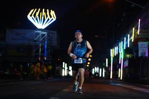 BIB: 160, 43318
                            <button type="button" onclick="openModal(17195525)" class="btn btn-primary btn-sm float-right btn-popup" data-toggle="modal" data-target=".modal-high-quality">
                        <i class="fas fa-shopping-cart"></i> Add to Cart
                    </button>
                                            <button type="button" onclick="isThisMe(17195525, true)" class="btn btn-success btn-sm float-right btn-popup btn-isme hidden" data-toggle="tooltip" data-placement="bottom" title="นี่คือรูปของคุณใช่ไหม คลิกที่นี่เพื่อเอาเข้าอัลบั้ม">
                        <i class="fas fa-plus"></i> Add to album
                    </button>
                    <button type="button" onclick="isThisMe(17195525, false)" class="btn btn-warning btn-sm float-right btn-popup btn-isnotme hidden">
                        <i class="fas fa-ban"></i> Remove from album
                    </button>