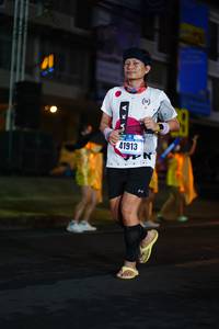 BIB: 41913
                            <button type="button" onclick="openModal(17085912)" class="btn btn-primary btn-sm float-right btn-popup" data-toggle="modal" data-target=".modal-high-quality">
                        <i class="fas fa-shopping-cart"></i> Add to Cart
                    </button>
                                            <button type="button" onclick="isThisMe(17085912, true)" class="btn btn-success btn-sm float-right btn-popup btn-isme hidden" data-toggle="tooltip" data-placement="bottom" title="นี่คือรูปของคุณใช่ไหม คลิกที่นี่เพื่อเอาเข้าอัลบั้ม">
                        <i class="fas fa-plus"></i> Add to album
                    </button>
                    <button type="button" onclick="isThisMe(17085912, false)" class="btn btn-warning btn-sm float-right btn-popup btn-isnotme hidden">
                        <i class="fas fa-ban"></i> Remove from album
                    </button>