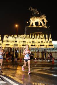 BIB: 402
                            <button type="button" onclick="openModal(16856035)" class="btn btn-primary btn-sm float-right btn-popup" data-toggle="modal" data-target=".modal-high-quality">
                        <i class="fas fa-shopping-cart"></i> Add to Cart
                    </button>
                                            <button type="button" onclick="isThisMe(16856035, true)" class="btn btn-success btn-sm float-right btn-popup btn-isme hidden" data-toggle="tooltip" data-placement="bottom" title="นี่คือรูปของคุณใช่ไหม คลิกที่นี่เพื่อเอาเข้าอัลบั้ม">
                        <i class="fas fa-plus"></i> Add to album
                    </button>
                    <button type="button" onclick="isThisMe(16856035, false)" class="btn btn-warning btn-sm float-right btn-popup btn-isnotme hidden">
                        <i class="fas fa-ban"></i> Remove from album
                    </button>