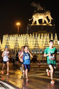 BIB: 4054, 40499
                            <button type="button" onclick="openModal(16864222)" class="btn btn-primary btn-sm float-right btn-popup" data-toggle="modal" data-target=".modal-high-quality">
                        <i class="fas fa-shopping-cart"></i> Add to Cart
                    </button>
                                            <button type="button" onclick="isThisMe(16864222, true)" class="btn btn-success btn-sm float-right btn-popup btn-isme hidden" data-toggle="tooltip" data-placement="bottom" title="นี่คือรูปของคุณใช่ไหม คลิกที่นี่เพื่อเอาเข้าอัลบั้ม">
                        <i class="fas fa-plus"></i> Add to album
                    </button>
                    <button type="button" onclick="isThisMe(16864222, false)" class="btn btn-warning btn-sm float-right btn-popup btn-isnotme hidden">
                        <i class="fas fa-ban"></i> Remove from album
                    </button>