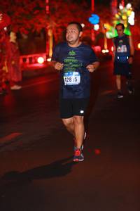BIB: 428
                            <button type="button" onclick="openModal(16165705)" class="btn btn-primary btn-sm float-right btn-popup" data-toggle="modal" data-target=".modal-high-quality">
                        <i class="fas fa-shopping-cart"></i> Add to Cart
                    </button>
                                            <button type="button" onclick="isThisMe(16165705, true)" class="btn btn-success btn-sm float-right btn-popup btn-isme hidden" data-toggle="tooltip" data-placement="bottom" title="นี่คือรูปของคุณใช่ไหม คลิกที่นี่เพื่อเอาเข้าอัลบั้ม">
                        <i class="fas fa-plus"></i> Add to album
                    </button>
                    <button type="button" onclick="isThisMe(16165705, false)" class="btn btn-warning btn-sm float-right btn-popup btn-isnotme hidden">
                        <i class="fas fa-ban"></i> Remove from album
                    </button>