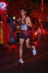 BIB: 40333
                            <button type="button" onclick="openModal(16088875)" class="btn btn-primary btn-sm float-right btn-popup" data-toggle="modal" data-target=".modal-high-quality">
                        <i class="fas fa-shopping-cart"></i> Add to Cart
                    </button>
                                            <button type="button" onclick="isThisMe(16088875, true)" class="btn btn-success btn-sm float-right btn-popup btn-isme hidden" data-toggle="tooltip" data-placement="bottom" title="นี่คือรูปของคุณใช่ไหม คลิกที่นี่เพื่อเอาเข้าอัลบั้ม">
                        <i class="fas fa-plus"></i> Add to album
                    </button>
                    <button type="button" onclick="isThisMe(16088875, false)" class="btn btn-warning btn-sm float-right btn-popup btn-isnotme hidden">
                        <i class="fas fa-ban"></i> Remove from album
                    </button>