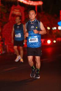 BIB: 40421
                            <button type="button" onclick="openModal(16155630)" class="btn btn-primary btn-sm float-right btn-popup" data-toggle="modal" data-target=".modal-high-quality">
                        <i class="fas fa-shopping-cart"></i> Add to Cart
                    </button>
                                            <button type="button" onclick="isThisMe(16155630, true)" class="btn btn-success btn-sm float-right btn-popup btn-isme hidden" data-toggle="tooltip" data-placement="bottom" title="นี่คือรูปของคุณใช่ไหม คลิกที่นี่เพื่อเอาเข้าอัลบั้ม">
                        <i class="fas fa-plus"></i> Add to album
                    </button>
                    <button type="button" onclick="isThisMe(16155630, false)" class="btn btn-warning btn-sm float-right btn-popup btn-isnotme hidden">
                        <i class="fas fa-ban"></i> Remove from album
                    </button>