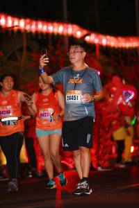 BIB: 24451, 34240, 9423
                            <button type="button" onclick="openModal(16153112)" class="btn btn-primary btn-sm float-right btn-popup" data-toggle="modal" data-target=".modal-high-quality">
                        <i class="fas fa-shopping-cart"></i> Add to Cart
                    </button>
                                            <button type="button" onclick="isThisMe(16153112, true)" class="btn btn-success btn-sm float-right btn-popup btn-isme hidden" data-toggle="tooltip" data-placement="bottom" title="นี่คือรูปของคุณใช่ไหม คลิกที่นี่เพื่อเอาเข้าอัลบั้ม">
                        <i class="fas fa-plus"></i> Add to album
                    </button>
                    <button type="button" onclick="isThisMe(16153112, false)" class="btn btn-warning btn-sm float-right btn-popup btn-isnotme hidden">
                        <i class="fas fa-ban"></i> Remove from album
                    </button>