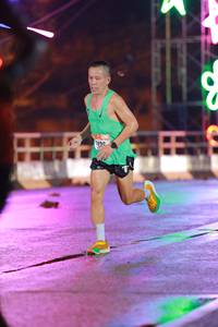 BIB: 20126
                            <button type="button" onclick="openModal(16774998)" class="btn btn-primary btn-sm float-right btn-popup" data-toggle="modal" data-target=".modal-high-quality">
                        <i class="fas fa-shopping-cart"></i> Add to Cart
                    </button>
                                            <button type="button" onclick="isThisMe(16774998, true)" class="btn btn-success btn-sm float-right btn-popup btn-isme hidden" data-toggle="tooltip" data-placement="bottom" title="นี่คือรูปของคุณใช่ไหม คลิกที่นี่เพื่อเอาเข้าอัลบั้ม">
                        <i class="fas fa-plus"></i> Add to album
                    </button>
                    <button type="button" onclick="isThisMe(16774998, false)" class="btn btn-warning btn-sm float-right btn-popup btn-isnotme hidden">
                        <i class="fas fa-ban"></i> Remove from album
                    </button>