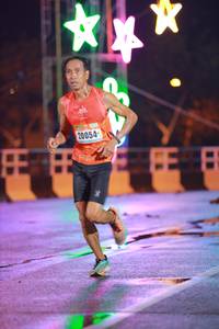 BIB: 20054
                            <button type="button" onclick="openModal(16774740)" class="btn btn-primary btn-sm float-right btn-popup" data-toggle="modal" data-target=".modal-high-quality">
                        <i class="fas fa-shopping-cart"></i> Add to Cart
                    </button>
                                            <button type="button" onclick="isThisMe(16774740, true)" class="btn btn-success btn-sm float-right btn-popup btn-isme hidden" data-toggle="tooltip" data-placement="bottom" title="นี่คือรูปของคุณใช่ไหม คลิกที่นี่เพื่อเอาเข้าอัลบั้ม">
                        <i class="fas fa-plus"></i> Add to album
                    </button>
                    <button type="button" onclick="isThisMe(16774740, false)" class="btn btn-warning btn-sm float-right btn-popup btn-isnotme hidden">
                        <i class="fas fa-ban"></i> Remove from album
                    </button>