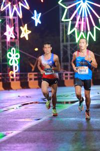 BIB: 40866, 20113
                            <button type="button" onclick="openModal(16774434)" class="btn btn-primary btn-sm float-right btn-popup" data-toggle="modal" data-target=".modal-high-quality">
                        <i class="fas fa-shopping-cart"></i> Add to Cart
                    </button>
                                            <button type="button" onclick="isThisMe(16774434, true)" class="btn btn-success btn-sm float-right btn-popup btn-isme hidden" data-toggle="tooltip" data-placement="bottom" title="นี่คือรูปของคุณใช่ไหม คลิกที่นี่เพื่อเอาเข้าอัลบั้ม">
                        <i class="fas fa-plus"></i> Add to album
                    </button>
                    <button type="button" onclick="isThisMe(16774434, false)" class="btn btn-warning btn-sm float-right btn-popup btn-isnotme hidden">
                        <i class="fas fa-ban"></i> Remove from album
                    </button>