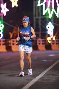 BIB: 4331
                            <button type="button" onclick="openModal(16849378)" class="btn btn-primary btn-sm float-right btn-popup" data-toggle="modal" data-target=".modal-high-quality">
                        <i class="fas fa-shopping-cart"></i> Add to Cart
                    </button>
                                            <button type="button" onclick="isThisMe(16849378, true)" class="btn btn-success btn-sm float-right btn-popup btn-isme hidden" data-toggle="tooltip" data-placement="bottom" title="นี่คือรูปของคุณใช่ไหม คลิกที่นี่เพื่อเอาเข้าอัลบั้ม">
                        <i class="fas fa-plus"></i> Add to album
                    </button>
                    <button type="button" onclick="isThisMe(16849378, false)" class="btn btn-warning btn-sm float-right btn-popup btn-isnotme hidden">
                        <i class="fas fa-ban"></i> Remove from album
                    </button>