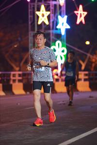 BIB: 41025
                            <button type="button" onclick="openModal(16842576)" class="btn btn-primary btn-sm float-right btn-popup" data-toggle="modal" data-target=".modal-high-quality">
                        <i class="fas fa-shopping-cart"></i> Add to Cart
                    </button>
                                            <button type="button" onclick="isThisMe(16842576, true)" class="btn btn-success btn-sm float-right btn-popup btn-isme hidden" data-toggle="tooltip" data-placement="bottom" title="นี่คือรูปของคุณใช่ไหม คลิกที่นี่เพื่อเอาเข้าอัลบั้ม">
                        <i class="fas fa-plus"></i> Add to album
                    </button>
                    <button type="button" onclick="isThisMe(16842576, false)" class="btn btn-warning btn-sm float-right btn-popup btn-isnotme hidden">
                        <i class="fas fa-ban"></i> Remove from album
                    </button>