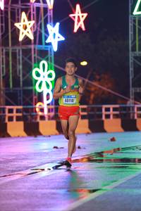 BIB: 40110
                            <button type="button" onclick="openModal(16705799)" class="btn btn-primary btn-sm float-right btn-popup" data-toggle="modal" data-target=".modal-high-quality">
                        <i class="fas fa-shopping-cart"></i> Add to Cart
                    </button>
                                            <button type="button" onclick="isThisMe(16705799, true)" class="btn btn-success btn-sm float-right btn-popup btn-isme hidden" data-toggle="tooltip" data-placement="bottom" title="นี่คือรูปของคุณใช่ไหม คลิกที่นี่เพื่อเอาเข้าอัลบั้ม">
                        <i class="fas fa-plus"></i> Add to album
                    </button>
                    <button type="button" onclick="isThisMe(16705799, false)" class="btn btn-warning btn-sm float-right btn-popup btn-isnotme hidden">
                        <i class="fas fa-ban"></i> Remove from album
                    </button>