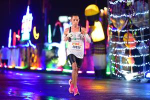 BIB: 20934
                            <button type="button" onclick="openModal(16379330)" class="btn btn-primary btn-sm float-right btn-popup" data-toggle="modal" data-target=".modal-high-quality">
                        <i class="fas fa-shopping-cart"></i> Add to Cart
                    </button>
                                            <button type="button" onclick="isThisMe(16379330, true)" class="btn btn-success btn-sm float-right btn-popup btn-isme hidden" data-toggle="tooltip" data-placement="bottom" title="นี่คือรูปของคุณใช่ไหม คลิกที่นี่เพื่อเอาเข้าอัลบั้ม">
                        <i class="fas fa-plus"></i> Add to album
                    </button>
                    <button type="button" onclick="isThisMe(16379330, false)" class="btn btn-warning btn-sm float-right btn-popup btn-isnotme hidden">
                        <i class="fas fa-ban"></i> Remove from album
                    </button>