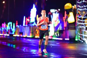 BIB: 40452
                            <button type="button" onclick="openModal(16379102)" class="btn btn-primary btn-sm float-right btn-popup" data-toggle="modal" data-target=".modal-high-quality">
                        <i class="fas fa-shopping-cart"></i> Add to Cart
                    </button>
                                            <button type="button" onclick="isThisMe(16379102, true)" class="btn btn-success btn-sm float-right btn-popup btn-isme hidden" data-toggle="tooltip" data-placement="bottom" title="นี่คือรูปของคุณใช่ไหม คลิกที่นี่เพื่อเอาเข้าอัลบั้ม">
                        <i class="fas fa-plus"></i> Add to album
                    </button>
                    <button type="button" onclick="isThisMe(16379102, false)" class="btn btn-warning btn-sm float-right btn-popup btn-isnotme hidden">
                        <i class="fas fa-ban"></i> Remove from album
                    </button>