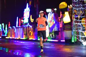 BIB: 40266
                            <button type="button" onclick="openModal(16413859)" class="btn btn-primary btn-sm float-right btn-popup" data-toggle="modal" data-target=".modal-high-quality">
                        <i class="fas fa-shopping-cart"></i> Add to Cart
                    </button>
                                            <button type="button" onclick="isThisMe(16413859, true)" class="btn btn-success btn-sm float-right btn-popup btn-isme hidden" data-toggle="tooltip" data-placement="bottom" title="นี่คือรูปของคุณใช่ไหม คลิกที่นี่เพื่อเอาเข้าอัลบั้ม">
                        <i class="fas fa-plus"></i> Add to album
                    </button>
                    <button type="button" onclick="isThisMe(16413859, false)" class="btn btn-warning btn-sm float-right btn-popup btn-isnotme hidden">
                        <i class="fas fa-ban"></i> Remove from album
                    </button>