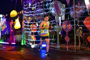 BIB: 40714
                            <button type="button" onclick="openModal(16365889)" class="btn btn-primary btn-sm float-right btn-popup" data-toggle="modal" data-target=".modal-high-quality">
                        <i class="fas fa-shopping-cart"></i> Add to Cart
                    </button>
                                            <button type="button" onclick="isThisMe(16365889, true)" class="btn btn-success btn-sm float-right btn-popup btn-isme hidden" data-toggle="tooltip" data-placement="bottom" title="นี่คือรูปของคุณใช่ไหม คลิกที่นี่เพื่อเอาเข้าอัลบั้ม">
                        <i class="fas fa-plus"></i> Add to album
                    </button>
                    <button type="button" onclick="isThisMe(16365889, false)" class="btn btn-warning btn-sm float-right btn-popup btn-isnotme hidden">
                        <i class="fas fa-ban"></i> Remove from album
                    </button>