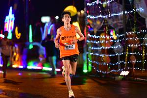 BIB: 22462
                            <button type="button" onclick="openModal(16394073)" class="btn btn-primary btn-sm float-right btn-popup" data-toggle="modal" data-target=".modal-high-quality">
                        <i class="fas fa-shopping-cart"></i> Add to Cart
                    </button>
                                            <button type="button" onclick="isThisMe(16394073, true)" class="btn btn-success btn-sm float-right btn-popup btn-isme hidden" data-toggle="tooltip" data-placement="bottom" title="นี่คือรูปของคุณใช่ไหม คลิกที่นี่เพื่อเอาเข้าอัลบั้ม">
                        <i class="fas fa-plus"></i> Add to album
                    </button>
                    <button type="button" onclick="isThisMe(16394073, false)" class="btn btn-warning btn-sm float-right btn-popup btn-isnotme hidden">
                        <i class="fas fa-ban"></i> Remove from album
                    </button>