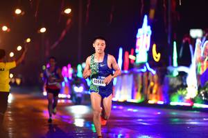 BIB: 40944
                            <button type="button" onclick="openModal(16366224)" class="btn btn-primary btn-sm float-right btn-popup" data-toggle="modal" data-target=".modal-high-quality">
                        <i class="fas fa-shopping-cart"></i> Add to Cart
                    </button>
                                            <button type="button" onclick="isThisMe(16366224, true)" class="btn btn-success btn-sm float-right btn-popup btn-isme hidden" data-toggle="tooltip" data-placement="bottom" title="นี่คือรูปของคุณใช่ไหม คลิกที่นี่เพื่อเอาเข้าอัลบั้ม">
                        <i class="fas fa-plus"></i> Add to album
                    </button>
                    <button type="button" onclick="isThisMe(16366224, false)" class="btn btn-warning btn-sm float-right btn-popup btn-isnotme hidden">
                        <i class="fas fa-ban"></i> Remove from album
                    </button>