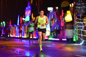 BIB: 2101
                            <button type="button" onclick="openModal(16471082)" class="btn btn-primary btn-sm float-right btn-popup" data-toggle="modal" data-target=".modal-high-quality">
                        <i class="fas fa-shopping-cart"></i> Add to Cart
                    </button>
                                            <button type="button" onclick="isThisMe(16471082, true)" class="btn btn-success btn-sm float-right btn-popup btn-isme hidden" data-toggle="tooltip" data-placement="bottom" title="นี่คือรูปของคุณใช่ไหม คลิกที่นี่เพื่อเอาเข้าอัลบั้ม">
                        <i class="fas fa-plus"></i> Add to album
                    </button>
                    <button type="button" onclick="isThisMe(16471082, false)" class="btn btn-warning btn-sm float-right btn-popup btn-isnotme hidden">
                        <i class="fas fa-ban"></i> Remove from album
                    </button>