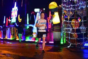 BIB: 143
                            <button type="button" onclick="openModal(16455955)" class="btn btn-primary btn-sm float-right btn-popup" data-toggle="modal" data-target=".modal-high-quality">
                        <i class="fas fa-shopping-cart"></i> Add to Cart
                    </button>
                                            <button type="button" onclick="isThisMe(16455955, true)" class="btn btn-success btn-sm float-right btn-popup btn-isme hidden" data-toggle="tooltip" data-placement="bottom" title="นี่คือรูปของคุณใช่ไหม คลิกที่นี่เพื่อเอาเข้าอัลบั้ม">
                        <i class="fas fa-plus"></i> Add to album
                    </button>
                    <button type="button" onclick="isThisMe(16455955, false)" class="btn btn-warning btn-sm float-right btn-popup btn-isnotme hidden">
                        <i class="fas fa-ban"></i> Remove from album
                    </button>