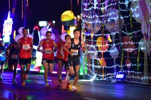 BIB: 909
                            <button type="button" onclick="openModal(16460490)" class="btn btn-primary btn-sm float-right btn-popup" data-toggle="modal" data-target=".modal-high-quality">
                        <i class="fas fa-shopping-cart"></i> Add to Cart
                    </button>
                                            <button type="button" onclick="isThisMe(16460490, true)" class="btn btn-success btn-sm float-right btn-popup btn-isme hidden" data-toggle="tooltip" data-placement="bottom" title="นี่คือรูปของคุณใช่ไหม คลิกที่นี่เพื่อเอาเข้าอัลบั้ม">
                        <i class="fas fa-plus"></i> Add to album
                    </button>
                    <button type="button" onclick="isThisMe(16460490, false)" class="btn btn-warning btn-sm float-right btn-popup btn-isnotme hidden">
                        <i class="fas fa-ban"></i> Remove from album
                    </button>