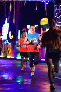 BIB: 23166, 0275
                            <button type="button" onclick="openModal(16562137)" class="btn btn-primary btn-sm float-right btn-popup" data-toggle="modal" data-target=".modal-high-quality">
                        <i class="fas fa-shopping-cart"></i> Add to Cart
                    </button>
                                            <button type="button" onclick="isThisMe(16562137, true)" class="btn btn-success btn-sm float-right btn-popup btn-isme hidden" data-toggle="tooltip" data-placement="bottom" title="นี่คือรูปของคุณใช่ไหม คลิกที่นี่เพื่อเอาเข้าอัลบั้ม">
                        <i class="fas fa-plus"></i> Add to album
                    </button>
                    <button type="button" onclick="isThisMe(16562137, false)" class="btn btn-warning btn-sm float-right btn-popup btn-isnotme hidden">
                        <i class="fas fa-ban"></i> Remove from album
                    </button>