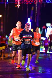 BIB: 21288, 22010
                            <button type="button" onclick="openModal(16564747)" class="btn btn-primary btn-sm float-right btn-popup" data-toggle="modal" data-target=".modal-high-quality">
                        <i class="fas fa-shopping-cart"></i> Add to Cart
                    </button>
                                            <button type="button" onclick="isThisMe(16564747, true)" class="btn btn-success btn-sm float-right btn-popup btn-isme hidden" data-toggle="tooltip" data-placement="bottom" title="นี่คือรูปของคุณใช่ไหม คลิกที่นี่เพื่อเอาเข้าอัลบั้ม">
                        <i class="fas fa-plus"></i> Add to album
                    </button>
                    <button type="button" onclick="isThisMe(16564747, false)" class="btn btn-warning btn-sm float-right btn-popup btn-isnotme hidden">
                        <i class="fas fa-ban"></i> Remove from album
                    </button>