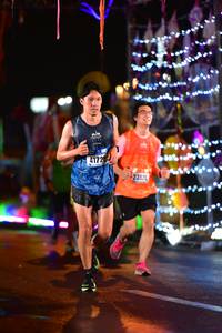 BIB: 4172, 2352
                            <button type="button" onclick="openModal(16571285)" class="btn btn-primary btn-sm float-right btn-popup" data-toggle="modal" data-target=".modal-high-quality">
                        <i class="fas fa-shopping-cart"></i> Add to Cart
                    </button>
                                            <button type="button" onclick="isThisMe(16571285, true)" class="btn btn-success btn-sm float-right btn-popup btn-isme hidden" data-toggle="tooltip" data-placement="bottom" title="นี่คือรูปของคุณใช่ไหม คลิกที่นี่เพื่อเอาเข้าอัลบั้ม">
                        <i class="fas fa-plus"></i> Add to album
                    </button>
                    <button type="button" onclick="isThisMe(16571285, false)" class="btn btn-warning btn-sm float-right btn-popup btn-isnotme hidden">
                        <i class="fas fa-ban"></i> Remove from album
                    </button>