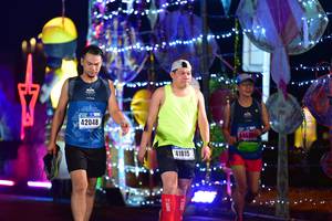 BIB: 42048, 4462, 41815
                            <button type="button" onclick="openModal(16720881)" class="btn btn-primary btn-sm float-right btn-popup" data-toggle="modal" data-target=".modal-high-quality">
                        <i class="fas fa-shopping-cart"></i> Add to Cart
                    </button>
                                            <button type="button" onclick="isThisMe(16720881, true)" class="btn btn-success btn-sm float-right btn-popup btn-isme hidden" data-toggle="tooltip" data-placement="bottom" title="นี่คือรูปของคุณใช่ไหม คลิกที่นี่เพื่อเอาเข้าอัลบั้ม">
                        <i class="fas fa-plus"></i> Add to album
                    </button>
                    <button type="button" onclick="isThisMe(16720881, false)" class="btn btn-warning btn-sm float-right btn-popup btn-isnotme hidden">
                        <i class="fas fa-ban"></i> Remove from album
                    </button>