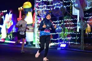 BIB: 44715
                            <button type="button" onclick="openModal(16704422)" class="btn btn-primary btn-sm float-right btn-popup" data-toggle="modal" data-target=".modal-high-quality">
                        <i class="fas fa-shopping-cart"></i> Add to Cart
                    </button>
                                            <button type="button" onclick="isThisMe(16704422, true)" class="btn btn-success btn-sm float-right btn-popup btn-isme hidden" data-toggle="tooltip" data-placement="bottom" title="นี่คือรูปของคุณใช่ไหม คลิกที่นี่เพื่อเอาเข้าอัลบั้ม">
                        <i class="fas fa-plus"></i> Add to album
                    </button>
                    <button type="button" onclick="isThisMe(16704422, false)" class="btn btn-warning btn-sm float-right btn-popup btn-isnotme hidden">
                        <i class="fas fa-ban"></i> Remove from album
                    </button>