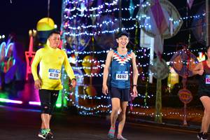 BIB: 40163, 42918
                            <button type="button" onclick="openModal(16724400)" class="btn btn-primary btn-sm float-right btn-popup" data-toggle="modal" data-target=".modal-high-quality">
                        <i class="fas fa-shopping-cart"></i> Add to Cart
                    </button>
                                            <button type="button" onclick="isThisMe(16724400, true)" class="btn btn-success btn-sm float-right btn-popup btn-isme hidden" data-toggle="tooltip" data-placement="bottom" title="นี่คือรูปของคุณใช่ไหม คลิกที่นี่เพื่อเอาเข้าอัลบั้ม">
                        <i class="fas fa-plus"></i> Add to album
                    </button>
                    <button type="button" onclick="isThisMe(16724400, false)" class="btn btn-warning btn-sm float-right btn-popup btn-isnotme hidden">
                        <i class="fas fa-ban"></i> Remove from album
                    </button>