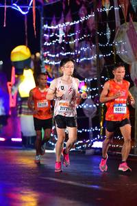 BIB: 4220, 21721, 40361
                            <button type="button" onclick="openModal(16523872)" class="btn btn-primary btn-sm float-right btn-popup" data-toggle="modal" data-target=".modal-high-quality">
                        <i class="fas fa-shopping-cart"></i> Add to Cart
                    </button>
                                            <button type="button" onclick="isThisMe(16523872, true)" class="btn btn-success btn-sm float-right btn-popup btn-isme hidden" data-toggle="tooltip" data-placement="bottom" title="นี่คือรูปของคุณใช่ไหม คลิกที่นี่เพื่อเอาเข้าอัลบั้ม">
                        <i class="fas fa-plus"></i> Add to album
                    </button>
                    <button type="button" onclick="isThisMe(16523872, false)" class="btn btn-warning btn-sm float-right btn-popup btn-isnotme hidden">
                        <i class="fas fa-ban"></i> Remove from album
                    </button>