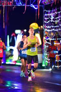BIB: 40992, 40786
                            <button type="button" onclick="openModal(16534296)" class="btn btn-primary btn-sm float-right btn-popup" data-toggle="modal" data-target=".modal-high-quality">
                        <i class="fas fa-shopping-cart"></i> Add to Cart
                    </button>
                                            <button type="button" onclick="isThisMe(16534296, true)" class="btn btn-success btn-sm float-right btn-popup btn-isme hidden" data-toggle="tooltip" data-placement="bottom" title="นี่คือรูปของคุณใช่ไหม คลิกที่นี่เพื่อเอาเข้าอัลบั้ม">
                        <i class="fas fa-plus"></i> Add to album
                    </button>
                    <button type="button" onclick="isThisMe(16534296, false)" class="btn btn-warning btn-sm float-right btn-popup btn-isnotme hidden">
                        <i class="fas fa-ban"></i> Remove from album
                    </button>