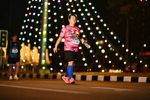 BIB: 4416
                            <button type="button" onclick="openModal(16421787)" class="btn btn-primary btn-sm float-right btn-popup" data-toggle="modal" data-target=".modal-high-quality">
                        <i class="fas fa-shopping-cart"></i> Add to Cart
                    </button>
                                            <button type="button" onclick="isThisMe(16421787, true)" class="btn btn-success btn-sm float-right btn-popup btn-isme hidden" data-toggle="tooltip" data-placement="bottom" title="นี่คือรูปของคุณใช่ไหม คลิกที่นี่เพื่อเอาเข้าอัลบั้ม">
                        <i class="fas fa-plus"></i> Add to album
                    </button>
                    <button type="button" onclick="isThisMe(16421787, false)" class="btn btn-warning btn-sm float-right btn-popup btn-isnotme hidden">
                        <i class="fas fa-ban"></i> Remove from album
                    </button>