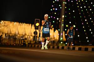 BIB: 40402, 111
                            <button type="button" onclick="openModal(16417095)" class="btn btn-primary btn-sm float-right btn-popup" data-toggle="modal" data-target=".modal-high-quality">
                        <i class="fas fa-shopping-cart"></i> Add to Cart
                    </button>
                                            <button type="button" onclick="isThisMe(16417095, true)" class="btn btn-success btn-sm float-right btn-popup btn-isme hidden" data-toggle="tooltip" data-placement="bottom" title="นี่คือรูปของคุณใช่ไหม คลิกที่นี่เพื่อเอาเข้าอัลบั้ม">
                        <i class="fas fa-plus"></i> Add to album
                    </button>
                    <button type="button" onclick="isThisMe(16417095, false)" class="btn btn-warning btn-sm float-right btn-popup btn-isnotme hidden">
                        <i class="fas fa-ban"></i> Remove from album
                    </button>