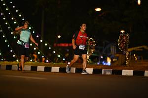 BIB: 43057
                            <button type="button" onclick="openModal(16426785)" class="btn btn-primary btn-sm float-right btn-popup" data-toggle="modal" data-target=".modal-high-quality">
                        <i class="fas fa-shopping-cart"></i> Add to Cart
                    </button>
                                            <button type="button" onclick="isThisMe(16426785, true)" class="btn btn-success btn-sm float-right btn-popup btn-isme hidden" data-toggle="tooltip" data-placement="bottom" title="นี่คือรูปของคุณใช่ไหม คลิกที่นี่เพื่อเอาเข้าอัลบั้ม">
                        <i class="fas fa-plus"></i> Add to album
                    </button>
                    <button type="button" onclick="isThisMe(16426785, false)" class="btn btn-warning btn-sm float-right btn-popup btn-isnotme hidden">
                        <i class="fas fa-ban"></i> Remove from album
                    </button>