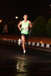 BIB: 24204
                            <button type="button" onclick="openModal(16180304)" class="btn btn-primary btn-sm float-right btn-popup" data-toggle="modal" data-target=".modal-high-quality">
                        <i class="fas fa-shopping-cart"></i> Add to Cart
                    </button>
                                            <button type="button" onclick="isThisMe(16180304, true)" class="btn btn-success btn-sm float-right btn-popup btn-isme hidden" data-toggle="tooltip" data-placement="bottom" title="นี่คือรูปของคุณใช่ไหม คลิกที่นี่เพื่อเอาเข้าอัลบั้ม">
                        <i class="fas fa-plus"></i> Add to album
                    </button>
                    <button type="button" onclick="isThisMe(16180304, false)" class="btn btn-warning btn-sm float-right btn-popup btn-isnotme hidden">
                        <i class="fas fa-ban"></i> Remove from album
                    </button>