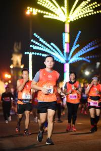 BIB: 0000, 0898, 2611, 26379
                            <button type="button" onclick="openModal(17381798)" class="btn btn-primary btn-sm float-right btn-popup" data-toggle="modal" data-target=".modal-high-quality">
                        <i class="fas fa-shopping-cart"></i> Add to Cart
                    </button>
                                            <button type="button" onclick="isThisMe(17381798, true)" class="btn btn-success btn-sm float-right btn-popup btn-isme hidden" data-toggle="tooltip" data-placement="bottom" title="นี่คือรูปของคุณใช่ไหม คลิกที่นี่เพื่อเอาเข้าอัลบั้ม">
                        <i class="fas fa-plus"></i> Add to album
                    </button>
                    <button type="button" onclick="isThisMe(17381798, false)" class="btn btn-warning btn-sm float-right btn-popup btn-isnotme hidden">
                        <i class="fas fa-ban"></i> Remove from album
                    </button>