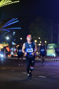 BIB: 40450
                            <button type="button" onclick="openModal(17533152)" class="btn btn-primary btn-sm float-right btn-popup" data-toggle="modal" data-target=".modal-high-quality">
                        <i class="fas fa-shopping-cart"></i> Add to Cart
                    </button>
                                            <button type="button" onclick="isThisMe(17533152, true)" class="btn btn-success btn-sm float-right btn-popup btn-isme hidden" data-toggle="tooltip" data-placement="bottom" title="นี่คือรูปของคุณใช่ไหม คลิกที่นี่เพื่อเอาเข้าอัลบั้ม">
                        <i class="fas fa-plus"></i> Add to album
                    </button>
                    <button type="button" onclick="isThisMe(17533152, false)" class="btn btn-warning btn-sm float-right btn-popup btn-isnotme hidden">
                        <i class="fas fa-ban"></i> Remove from album
                    </button>